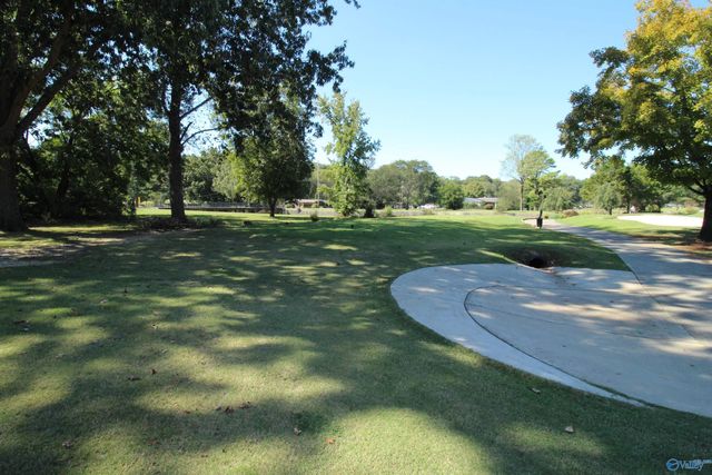 725 Lily Flagg Road SE, Huntsville, AL 35802