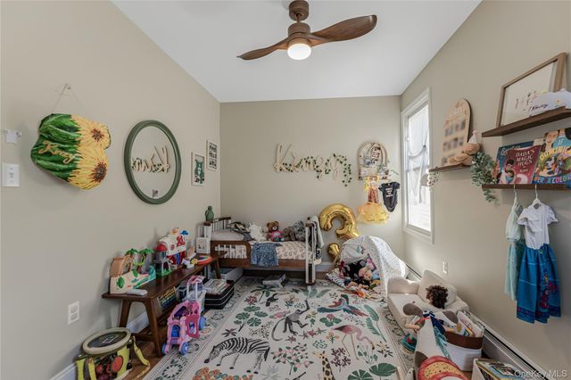 2881 Roberts Avenue, Bronx, NY 10461