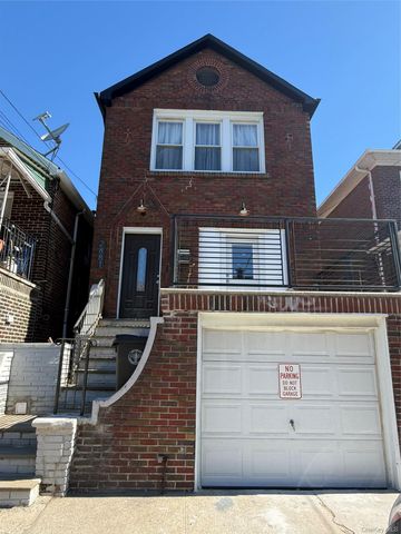 2881 Roberts Avenue, Bronx, NY 10461