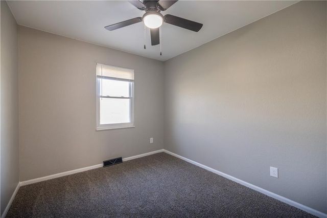 1609 N Ponca Drive, Independence, MO 64058