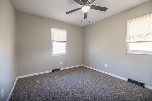 1609 N Ponca Drive, Independence, MO 64058