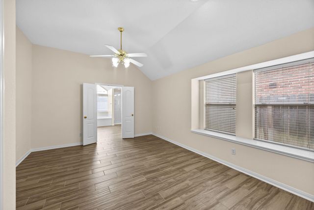 623 S Marathon Way, Stafford, TX 77477