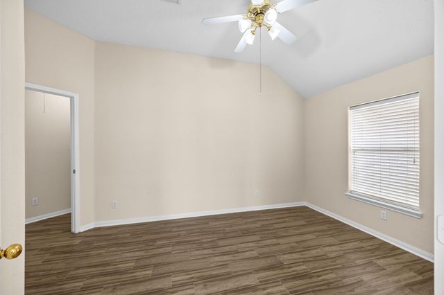 623 S Marathon Way, Stafford, TX 77477