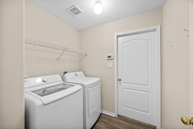 623 S Marathon Way, Stafford, TX 77477