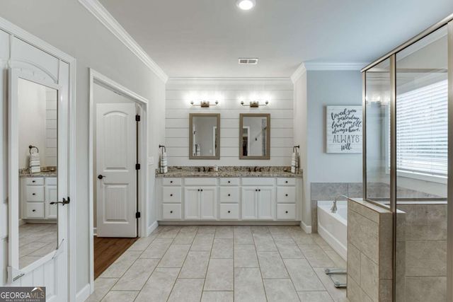 4904 Grace Harris Street, Buford, GA 30518