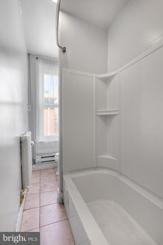 1735 W OXFORD ST, Philadelphia, PA 19121