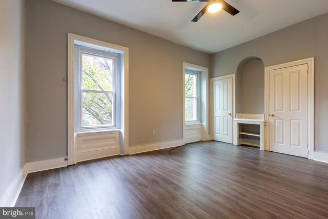 1735 W OXFORD ST, Philadelphia, PA 19121