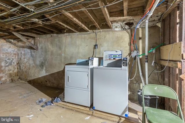 1735 W OXFORD ST, Philadelphia, PA 19121