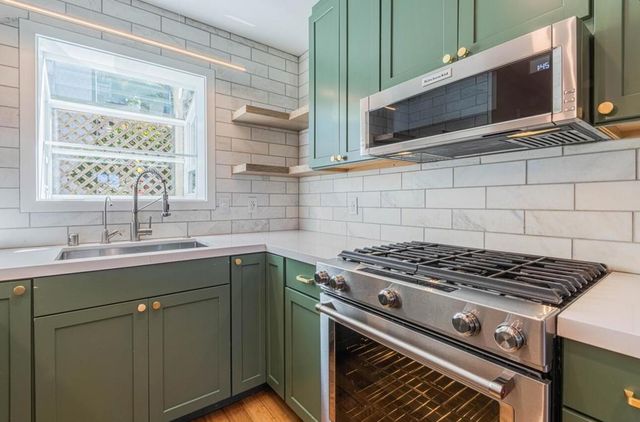 2121 David Avenue, Monterey, CA 93940