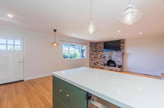 2121 David Avenue, Monterey, CA 93940