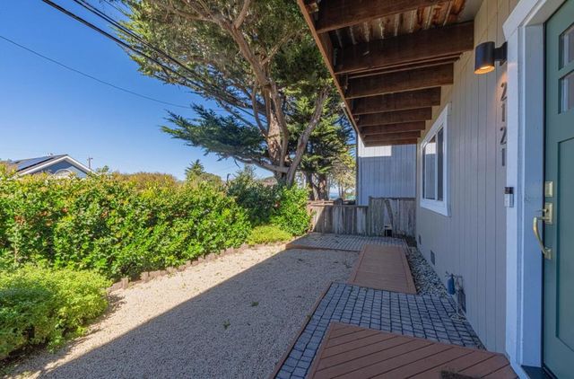 2121 David Avenue, Monterey, CA 93940