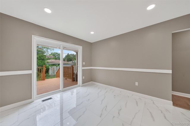 24784 Ashley Court, Redford Charter Township, MI 48239