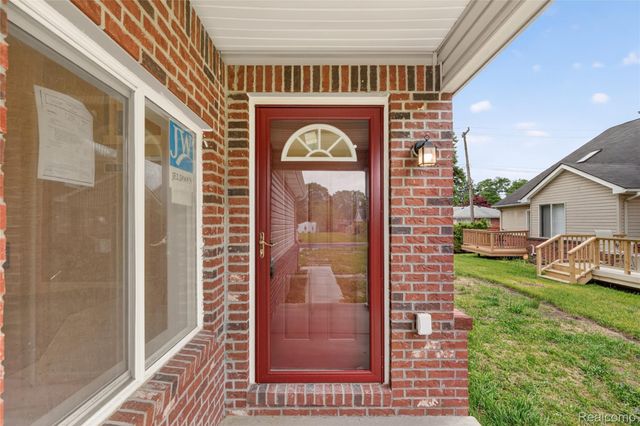24784 Ashley Court, Redford Charter Township, MI 48239