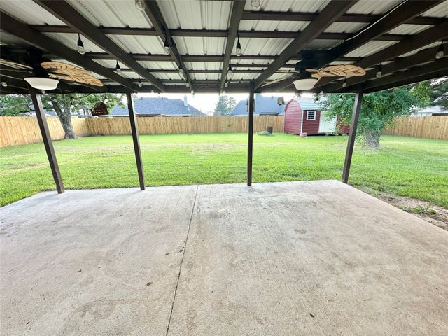 1916 Palmetto Road, Benton, LA 71006