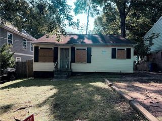 2772 Palm Drive, East Point, GA 30344