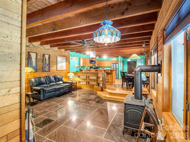 707 Cascade Trail, Pisgah Forest, NC 28768