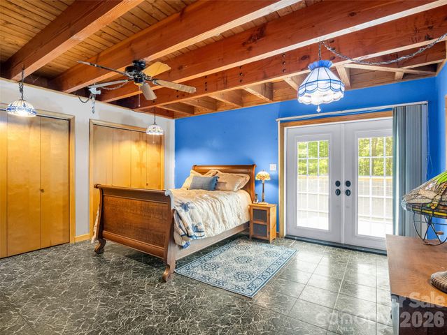 707 Cascade Trail, Pisgah Forest, NC 28768