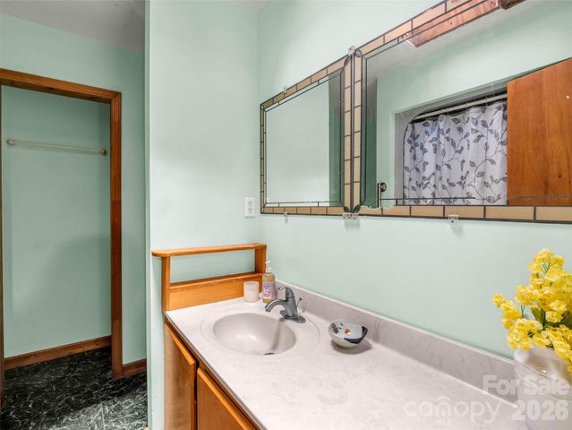 707 Cascade Trail, Pisgah Forest, NC 28768