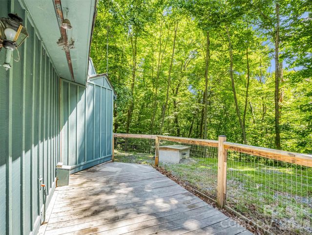 707 Cascade Trail, Pisgah Forest, NC 28768