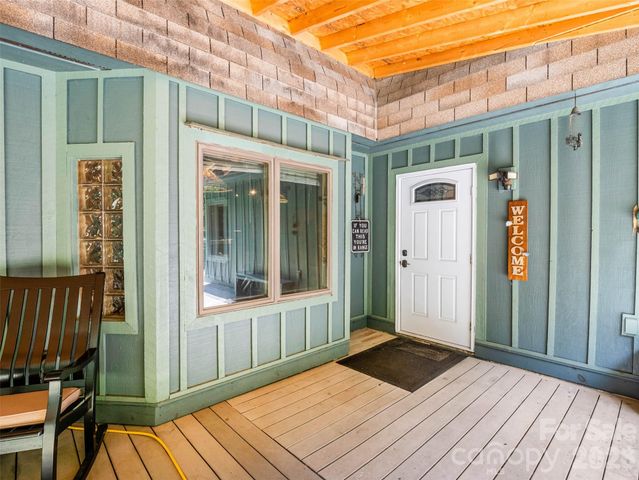 707 Cascade Trail, Pisgah Forest, NC 28768
