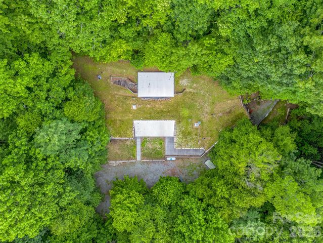 707 Cascade Trail, Pisgah Forest, NC 28768