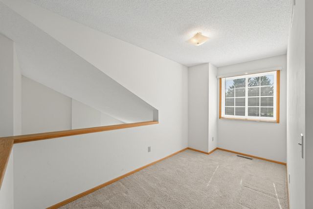 13460 60th Place N 120, Plymouth, MN 55446