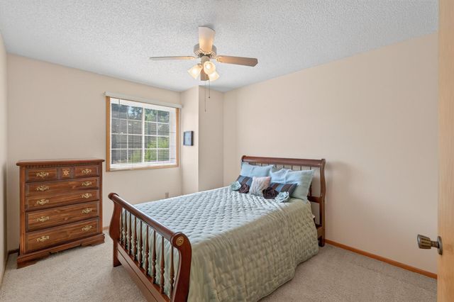 13460 60th Place N 120, Plymouth, MN 55446