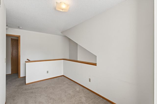 13460 60th Place N 120, Plymouth, MN 55446