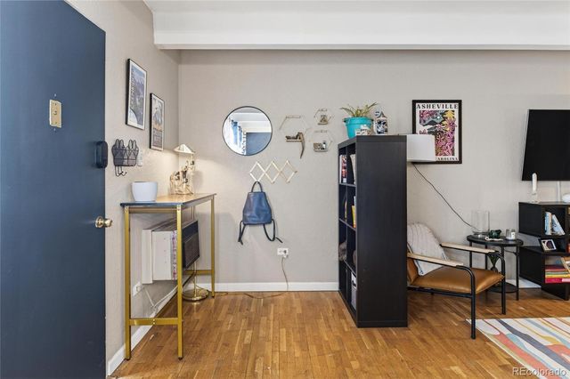 655 N Pearl Street 102, Denver, CO 80203