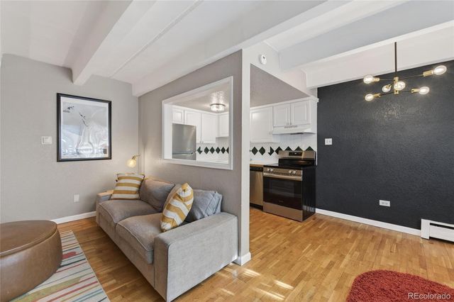 655 N Pearl Street 102, Denver, CO 80203