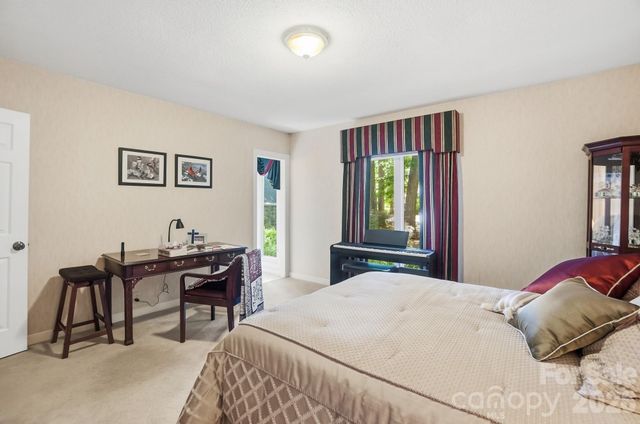29 Sunrise Point Road, Lake Wylie, SC 29710