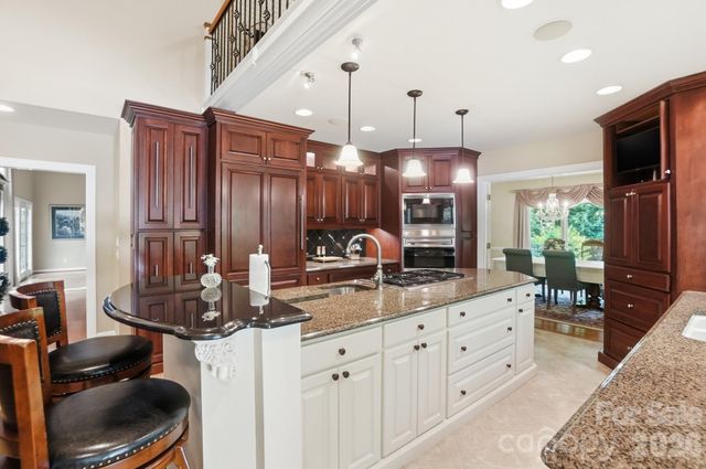 29 Sunrise Point Road, Lake Wylie, SC 29710