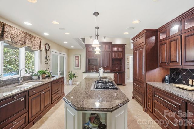 29 Sunrise Point Road, Lake Wylie, SC 29710