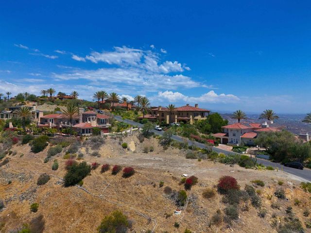 17816 PUNTA DEL SUR 64, Rancho Santa Fe, CA 92067