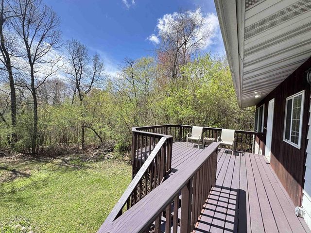 W8283 BUTTERCUP COURT, Wautoma, WI 54982