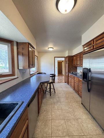 W8283 BUTTERCUP COURT, Wautoma, WI 54982