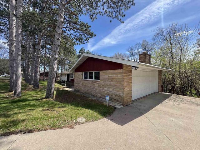 W8283 BUTTERCUP COURT, Wautoma, WI 54982