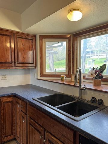 W8283 BUTTERCUP COURT, Wautoma, WI 54982