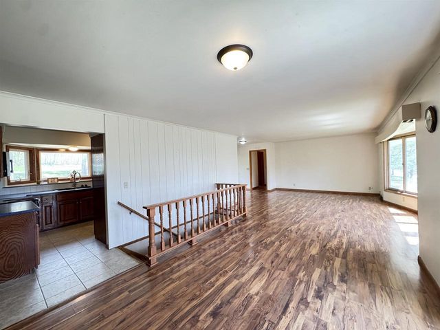 W8283 BUTTERCUP COURT, Wautoma, WI 54982