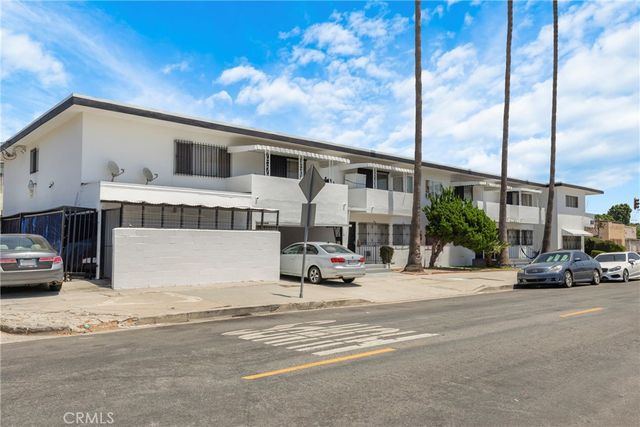 3617 W 60th Street, Los Angeles, CA 90043