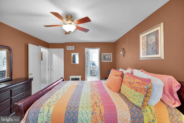 2213 CLAYMONT DR, Quakertown, PA 18951