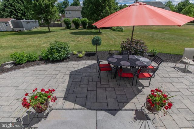 2213 CLAYMONT DR, Quakertown, PA 18951