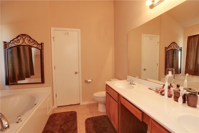 2317 Tropical Wind Dr, Corpus Christi, TX 78414