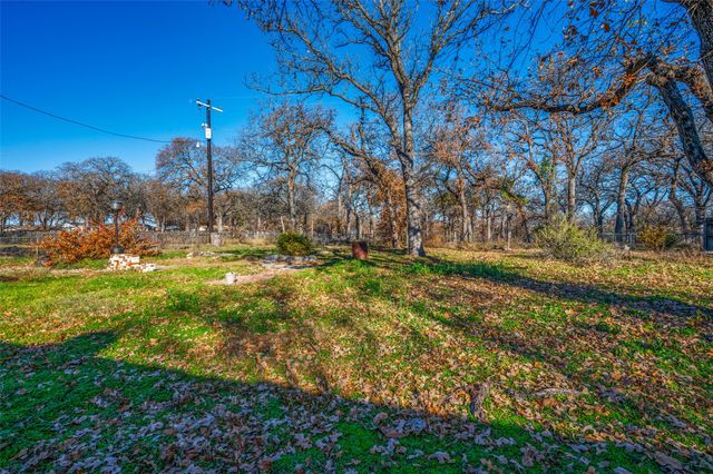 7160 Jay Lane, Azle, TX 76020