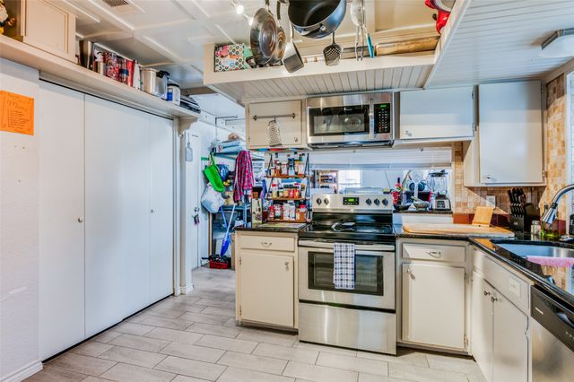 7160 Jay Lane, Azle, TX 76020