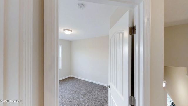 828 Hidden Bridge Road, Jacksonville, NC 28546