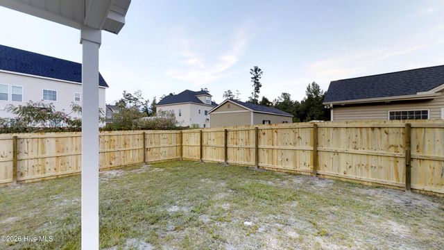 828 Hidden Bridge Road, Jacksonville, NC 28546