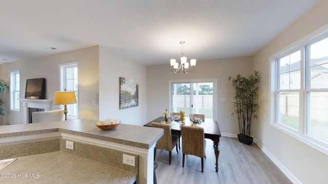 828 Hidden Bridge Road, Jacksonville, NC 28546