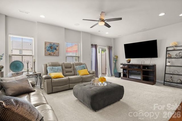 315 Scenic View Lane, Matthews, NC 28104