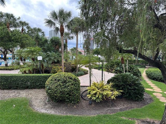 600 Three Islands Blvd 1402, Hallandale Beach, FL 33009